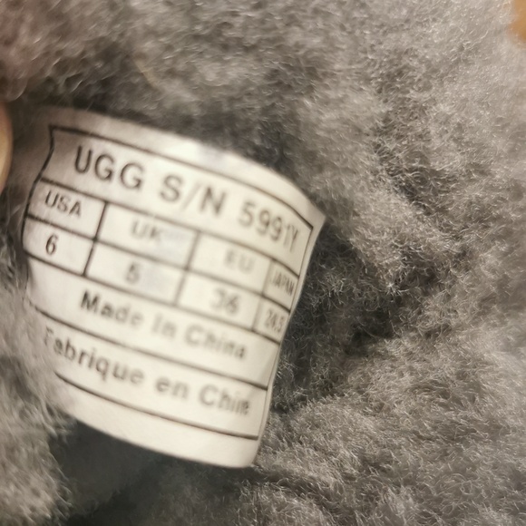 UGG Australia boots - Picture 8 of 8